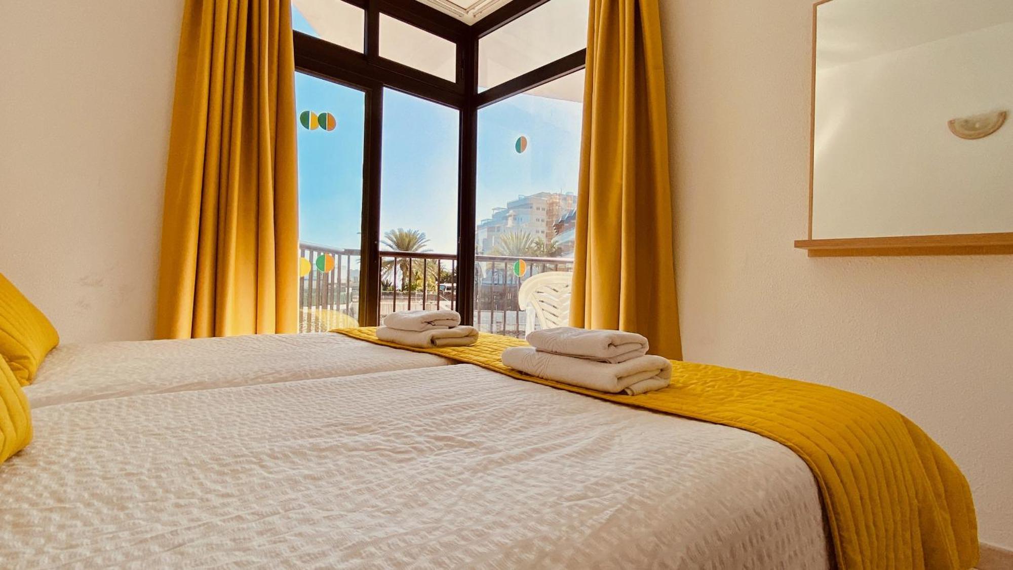 Sunny Apartment Near The Beach Playa del Ingles  Bagian luar foto